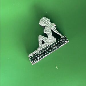 Silver and Black Crystal Silhouette Pool Marker